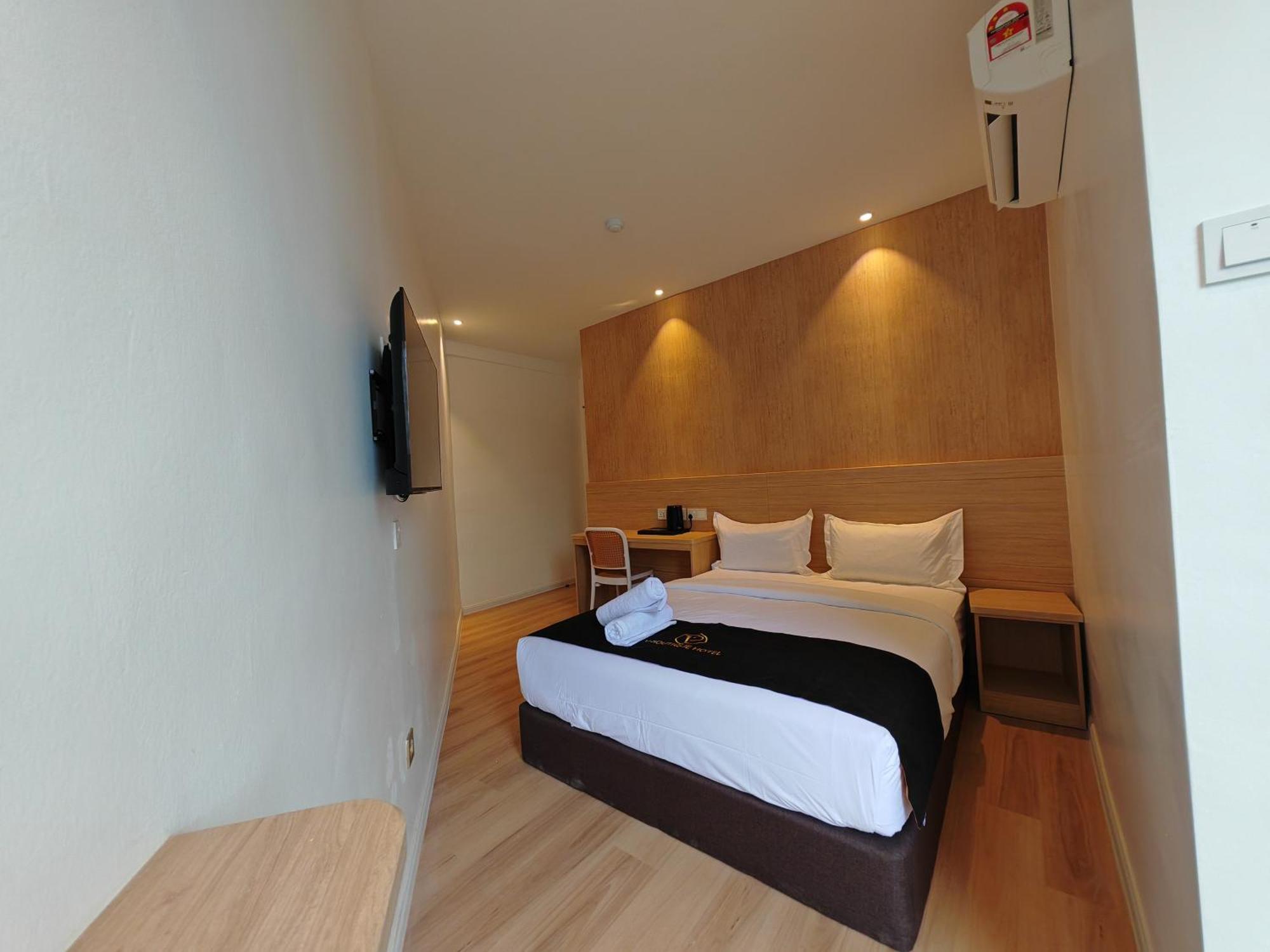 V Boutique Hotel Seremban Exterior photo