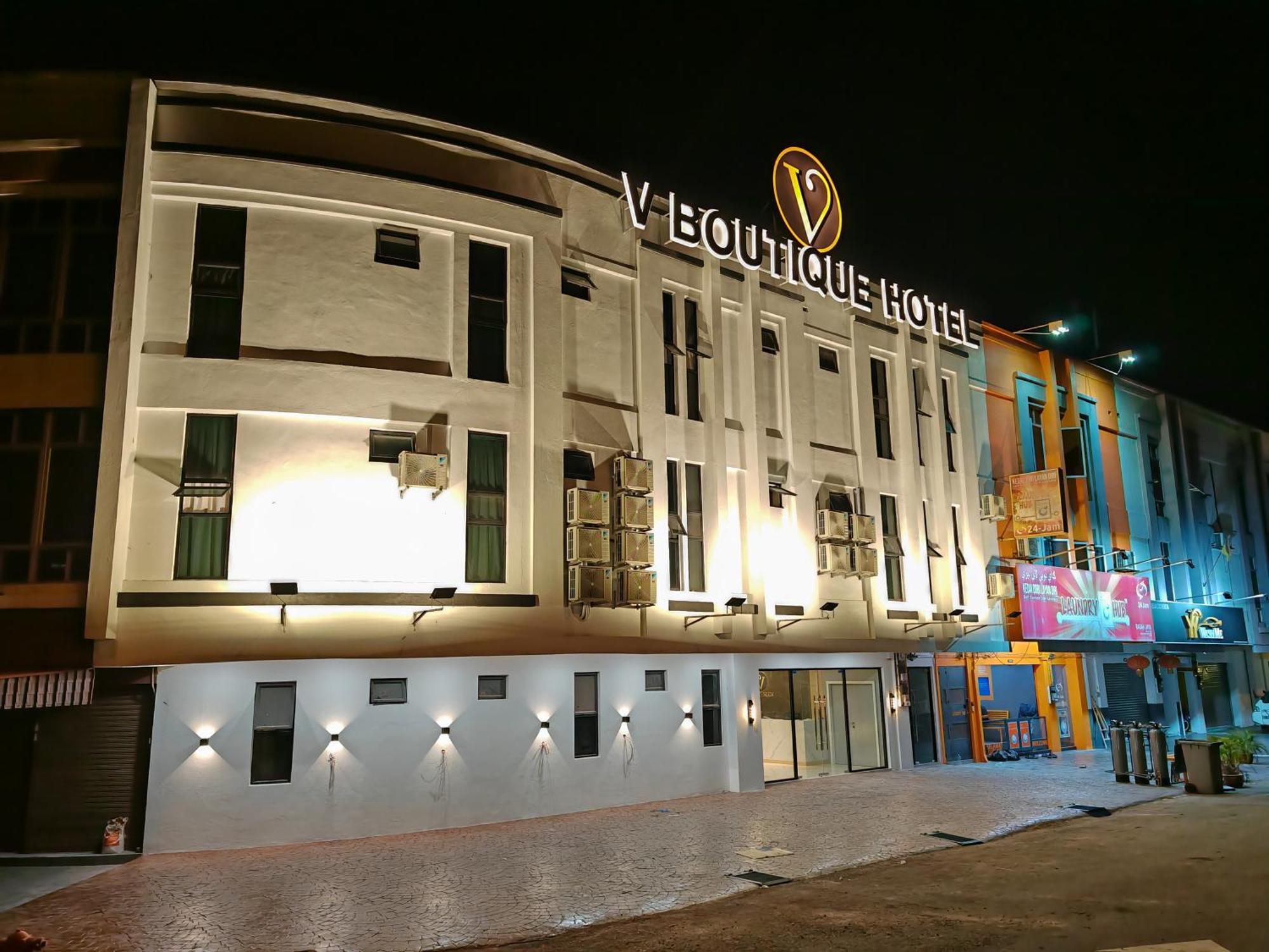 V Boutique Hotel Seremban Exterior photo